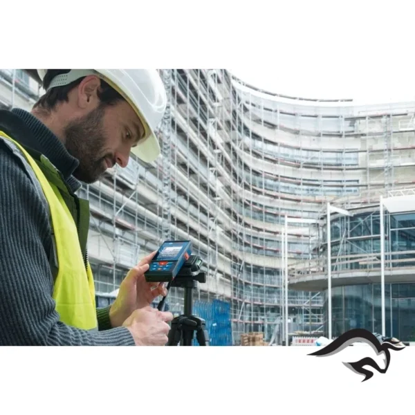 0601.072.Y00-000-3.webp Medidor de Distancia Láser de Hasta 100 metros con Bluetooth Bosch GLM 100-25 C 0601.072.Y00-000