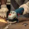 0615.A00.25A-000-5.webp Taladro Atornillador 3/8" 12V 1 Bat + Amoladora 4 1/2" 710W Bosch 0615.A00.25A-000