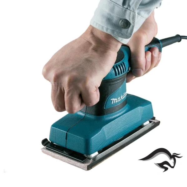 9035H-3.webp Lijadora Orbital 93 x 228 mm 180W Makita 9035H