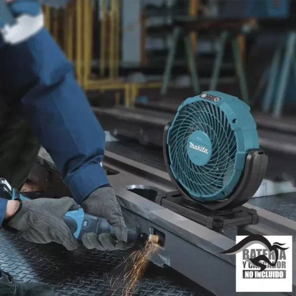 CF100DZ-3.webp Ventilador 12V CXT 180mm (7-1/8") 3 Vel. Baretool (Sin Baterías / Sin Cargador) Makita CF100DZ