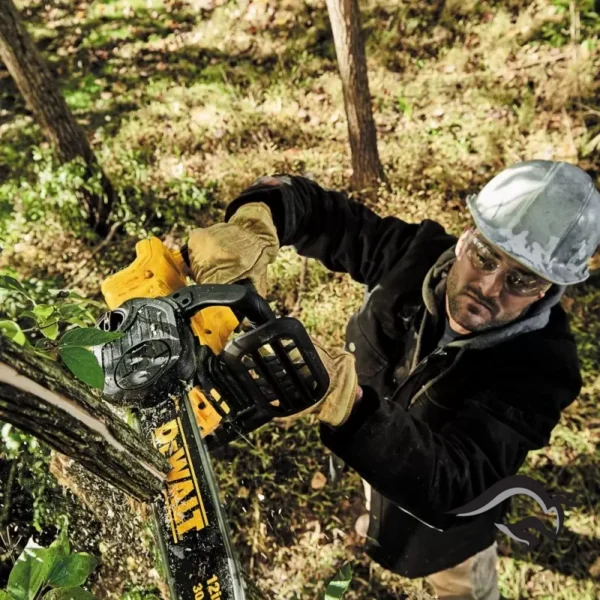 Motosierra Inalambrica 20V MAX XR 12 Baretool (Sin Bateriass ni Cargador) Dewalt DCCS620B