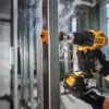 DCD708D2-B2-4.webp Taladro Atornillador 1/2" 20V XR 65Nm Atomic 2 Bat 2.0 Ah Dewalt DCD708D2-B2