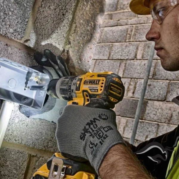 DCD796D2-B2-6.webp Taladro Percutor 1/2" 20V XR Inc 2 Bat y Carg Dewalt DCD796D2-B2