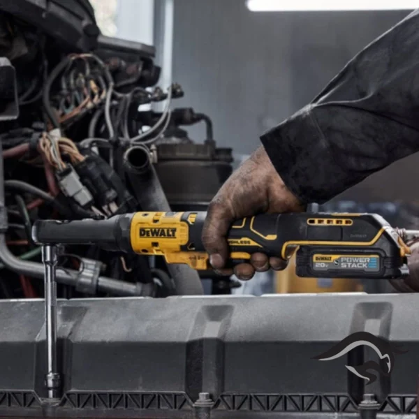 DCF510B-6.webp Ratchet 3/8" y 1/2" 20 V Brushless 102 Nm Baretool Dewalt DCF510B