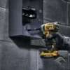 DCF7871D2-B2-4.webp Atornillador de Impacto 1/4" Hex 20V XR 170 Nm 2 Bat Dewalt DCF7871D2-B2