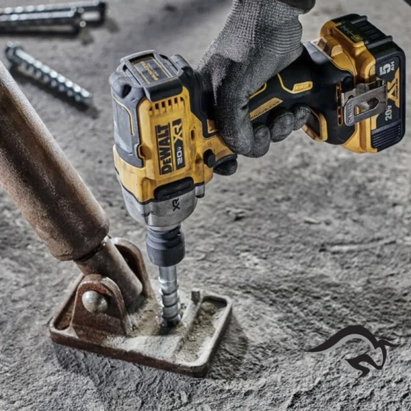 Llave de Impacto 1/2" 20V Brushless 812Nm Baretool Dewalt DCF891B