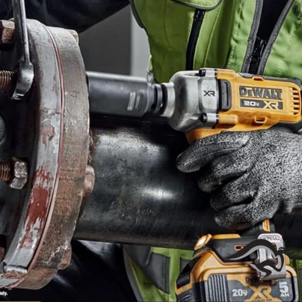 Llave de Impacto 1/2" 20V Brushless 812Nm Baretool Dewalt DCF891B