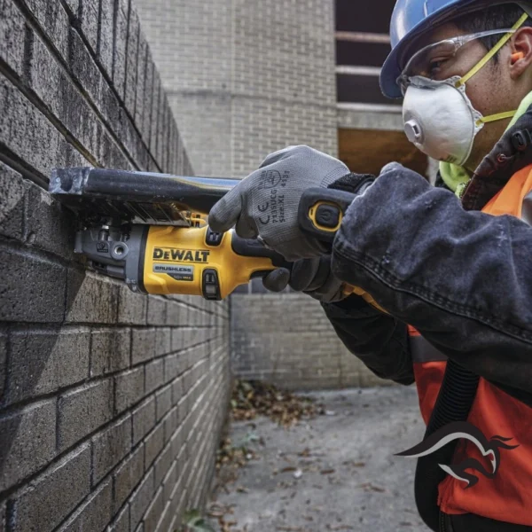 DCG418T2-B2-10.webp Amoladora Angular 5" 60V FlexVolt Brushless Incl 2 Bat + Carg Dewalt DCG418T2-B2