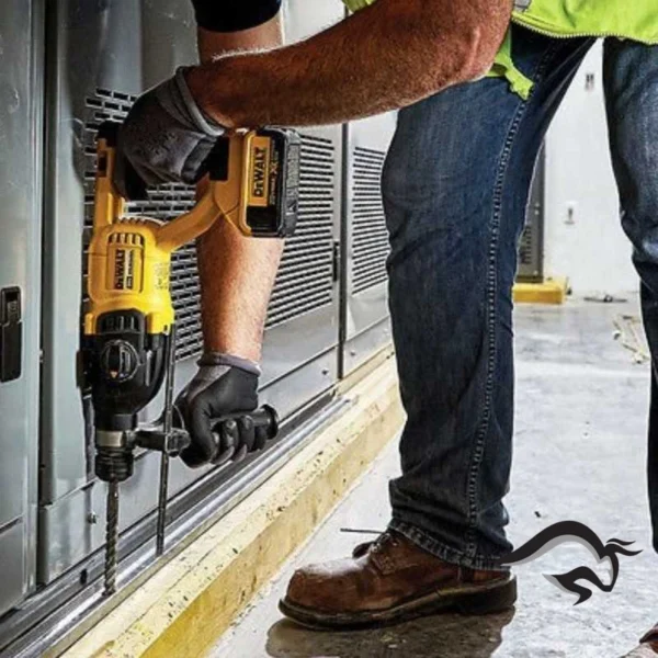 DCH133M2-B2-6.webp Rotomartillo SDS Plus 20V XR Inc 2 Bat y Carg Dewalt DCH133M2-B2