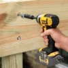 Taladro Percutor 1/2" + Atornillador de Impacto 1/4" 20V Dewalt DCK222D2-B2
