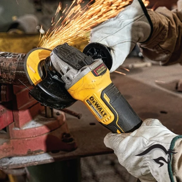 DCK248P1-B2-11.webp Taladro Percutor 1/2" + Esmeril Angular 4 1/2" + 1 Bat 5.0Ah Atomic Dewalt DCK248P1-B2