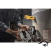 DCL183-4.webp Linterna led recargable por usb-c dewalt DCL183