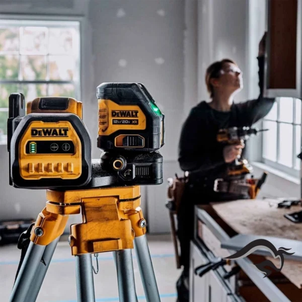 DCLE34020GB-3.webp Nivel Láser de Líneas Cruzadas 20V 20VMax Luz Verde 35m Baretool Dewalt DCLE34020GB