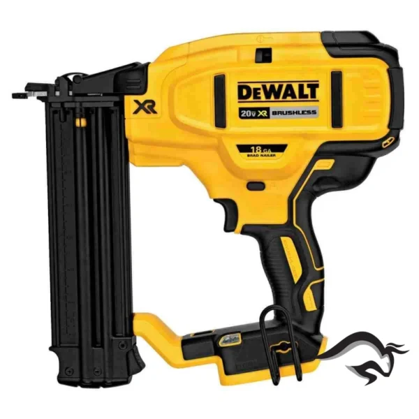 DCN680B-1.webp Clavadora 5/8" - 2 1/8" 20V Calibre 18 Xr Baretool Dewalt DCN680B