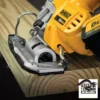 Sierra Caladora 1" 20V V.V. C.C. (Sin Baterias / Sin cargador) Dewalt DCS331B