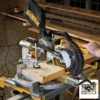 DCS361B-9.webp Sierra Ingleteadora Telescopica 7 1/4 20 V 4100 Rpm (Sin bateria/Sin Cargador) Dewalt DCS361B