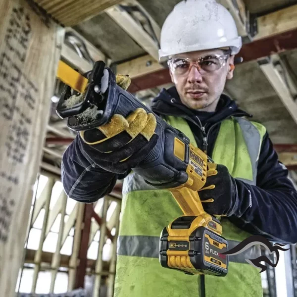 DCS389T2-B2-8.webp Sierra Sable Reciprocante 60V Flexvolt Dewalt DCS389T2-B2