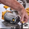 DCW600B-8.webp Ruteadora Fresadora 1/4" 20V Xr Baretool (Sin Baterias ni Cargador) Dewalt DCW600B