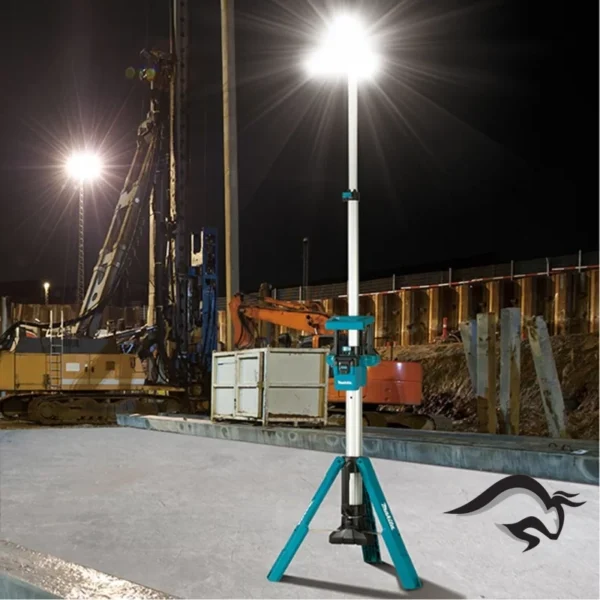 DML814-2.webp Reflector Tipo Torre LXT 18V 3000 Lm max IP55 3 niveles (Sin Baterias/Sin Cargador) Makita DML814
