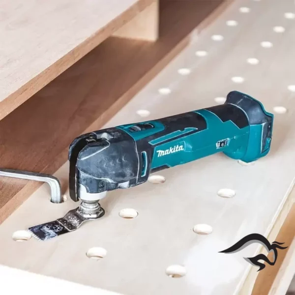DTM51Z-2.webp Multi Tool Inalámbrica 18V 6000-20000 OPM 1.9 Kg. Ajuste Rapido S/Baterias Makita DTM51Z