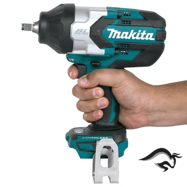 DTW1002RFJ-2.webp Llave de Impacto 1/2" 18V LXT BL Inc 2 Bat y Carg Makita DTW1002RFJ