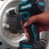 DTW300RTJ-3.webp Llave de Impacto 1/2" 18V LXT BL Inc 2 Bat y Carg Makita DTW300RTJ