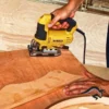 DWE300-B2-7.webp Sierra Caladora 650W 85mm Dewalt DWE300-B2