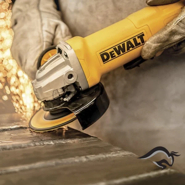 Amoladora Angular 4 1/2" - 5" 1200W 11000 rpm Dewalt DWE4212-B2