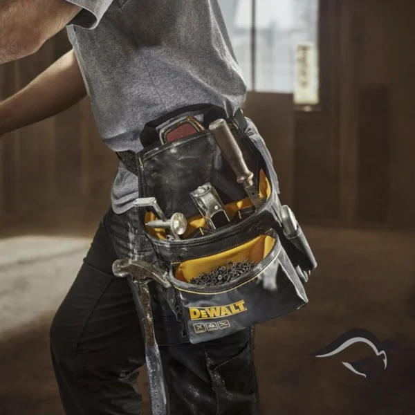DWST540101-2.webp Bolsos Porta Herramientas 12 Bolsillos Dewalt DWST540101