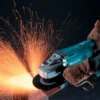 Amoladora Angular 7" 2200W 8500 rpm Makita GA7020