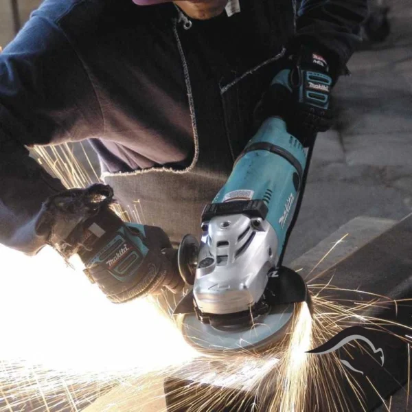 Amoladora Angular 9" 2600W 6600 rpm Makita GA9040S