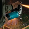 Amoladora Angular 9'' 2200W 6600 rpm Makita GA9062
