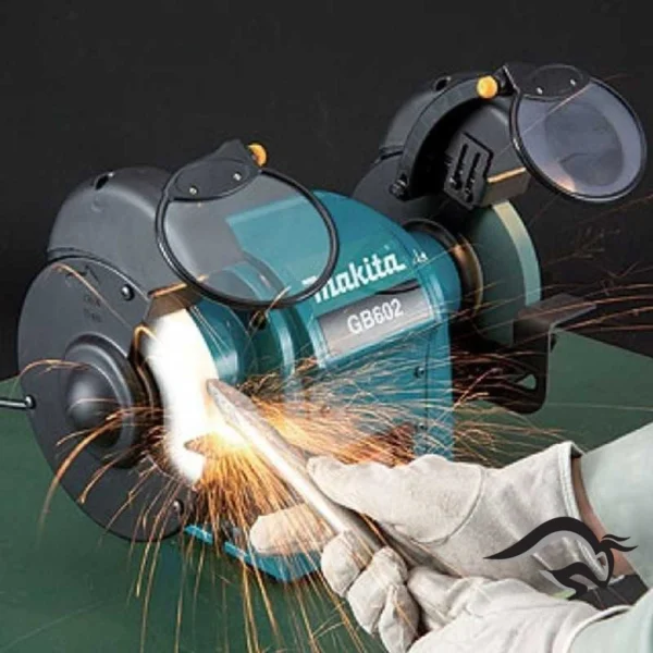 Esmeril de Banco 6" 250W Makita GB602