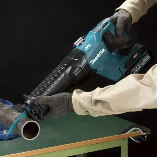 JR001GM201-2.webp Sierra Sable (Reciproca) XGT 40Vmax 32mm carrera BL - XPT Makita JR001GM201