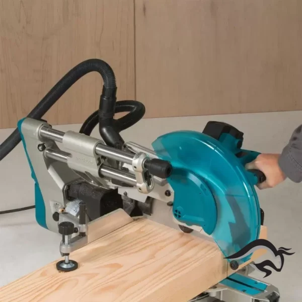 Sierra Ingleteadora Telescópica 12" (305mm) 1800W Makita LS1219L