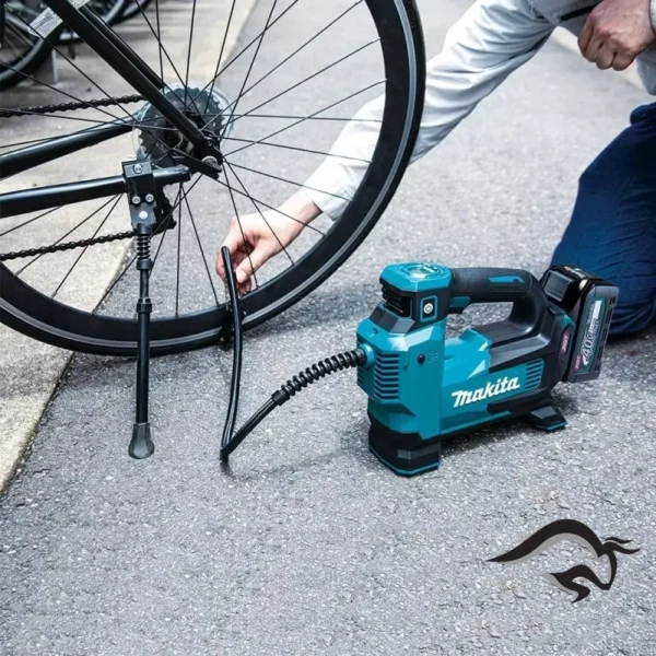 MP001GZ-3.webp Inflador de Aire 40V Max XGT 11,1Bar Baretool (Sin Baterías / Sin Cargador) Makita MP001GZ