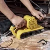 SB90-B2-5.webp Lijadora de Banda 3" x 21" (76 x 533 mm) 900W Stanley SB90-B2