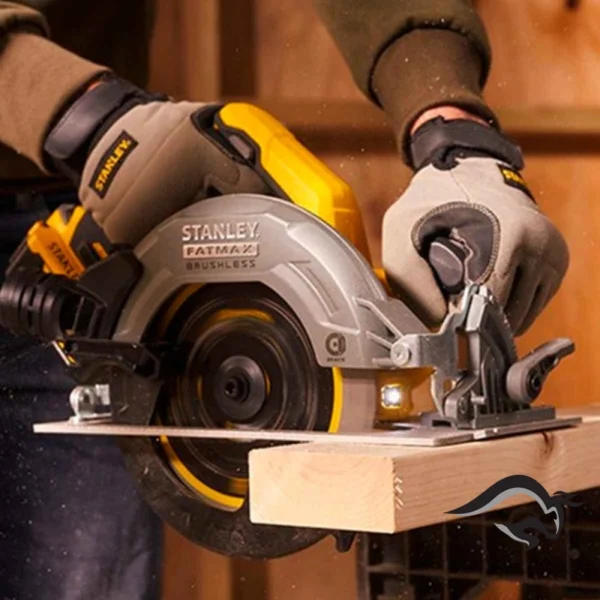 SBC550-B2-4.webp Sierra Circular 7 1/4" 20 V 5000 Rpm Fatmax (Sin Baterías/Sin Cargador) Stanley SBC550-B2