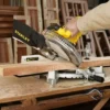 Sierra Ingleteadora 10" (254mm) 1650W Stanley SM16-B2