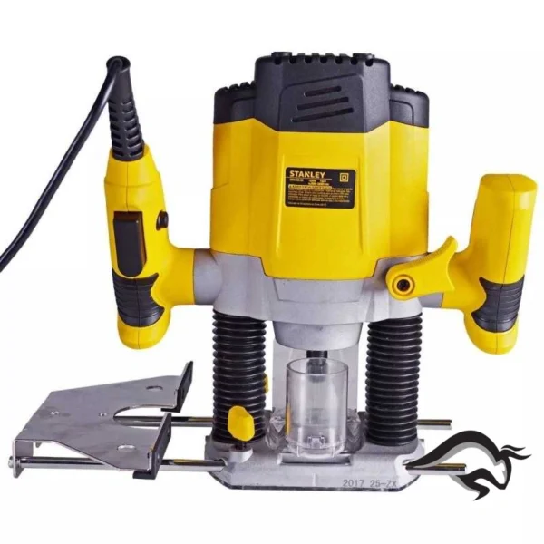 SRR1200-B2-5.webp Ruteadora 1/4" 1200W 55 mm + 6 Fresas Stanley SRR1200-B2
