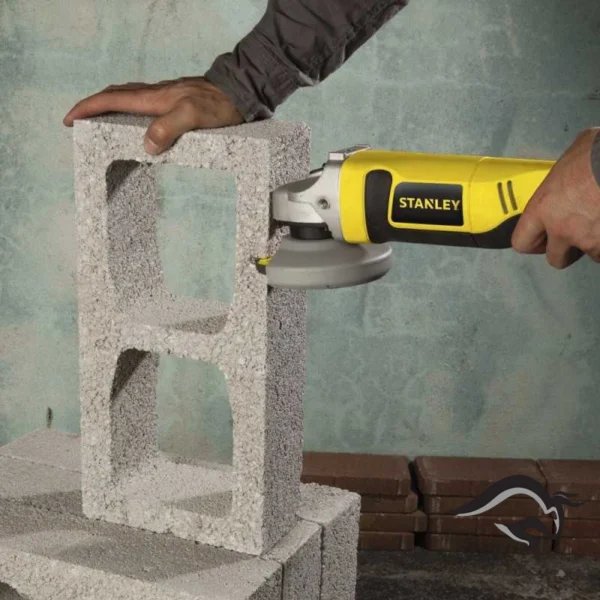 Amoladora Angular 4 1/2" 1000W 11000 rpm Stanley STGS1011-B2