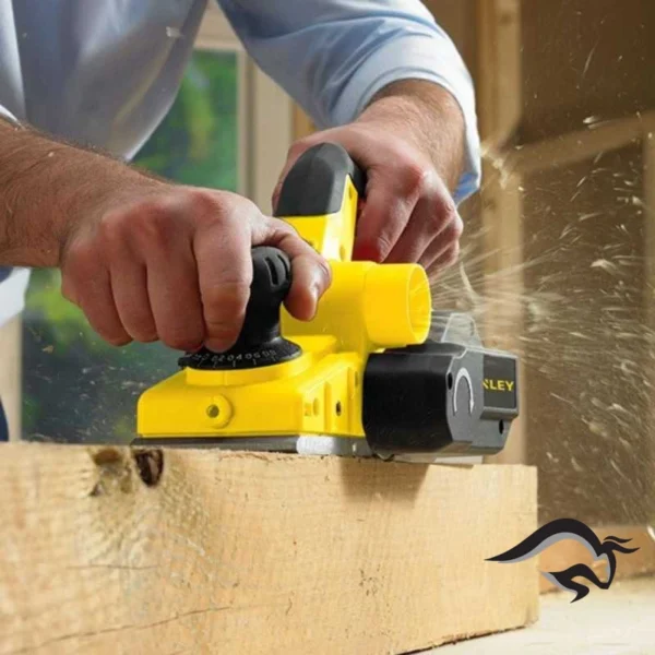 STPP7502-B2-7.webp Cepillo de Madera 3 1/4" 750 W 16500 Rpm 2 mm Stanley STPP7502-B2